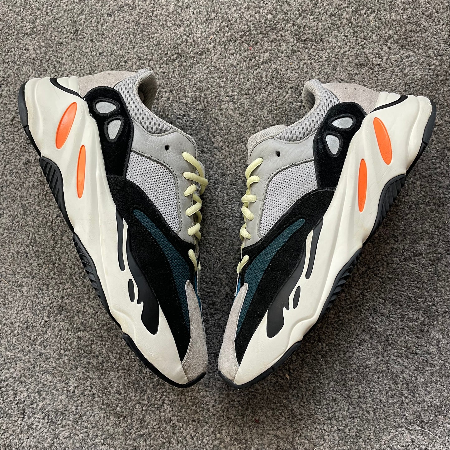 Yeezy Boost 700 Wave Runner