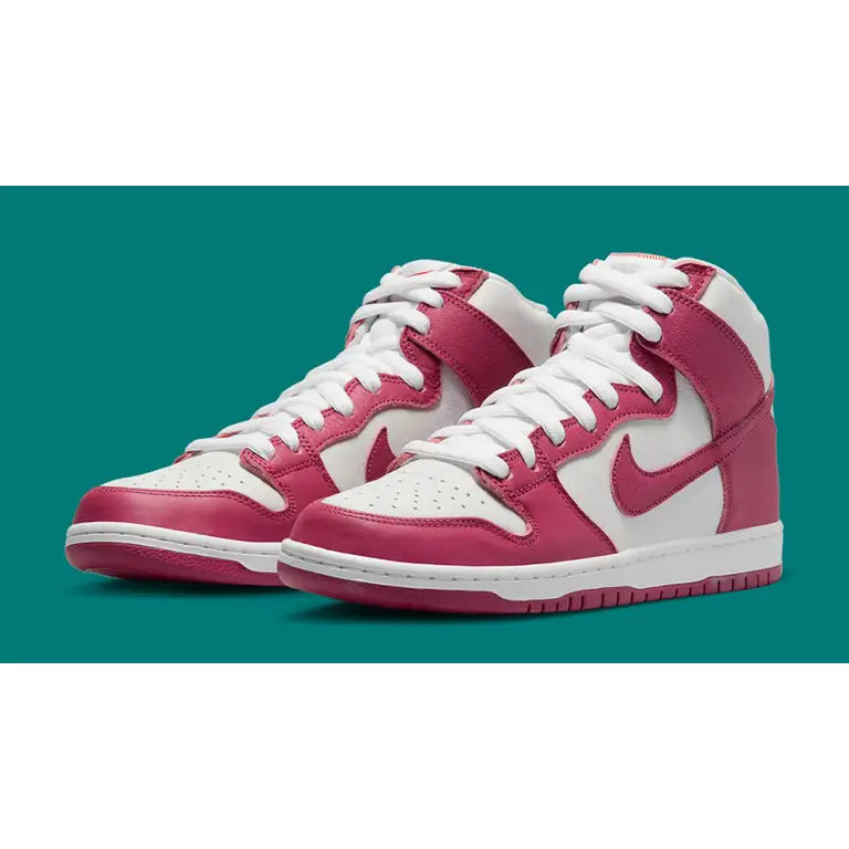 Nike SB Dunk High Sweet Beet
