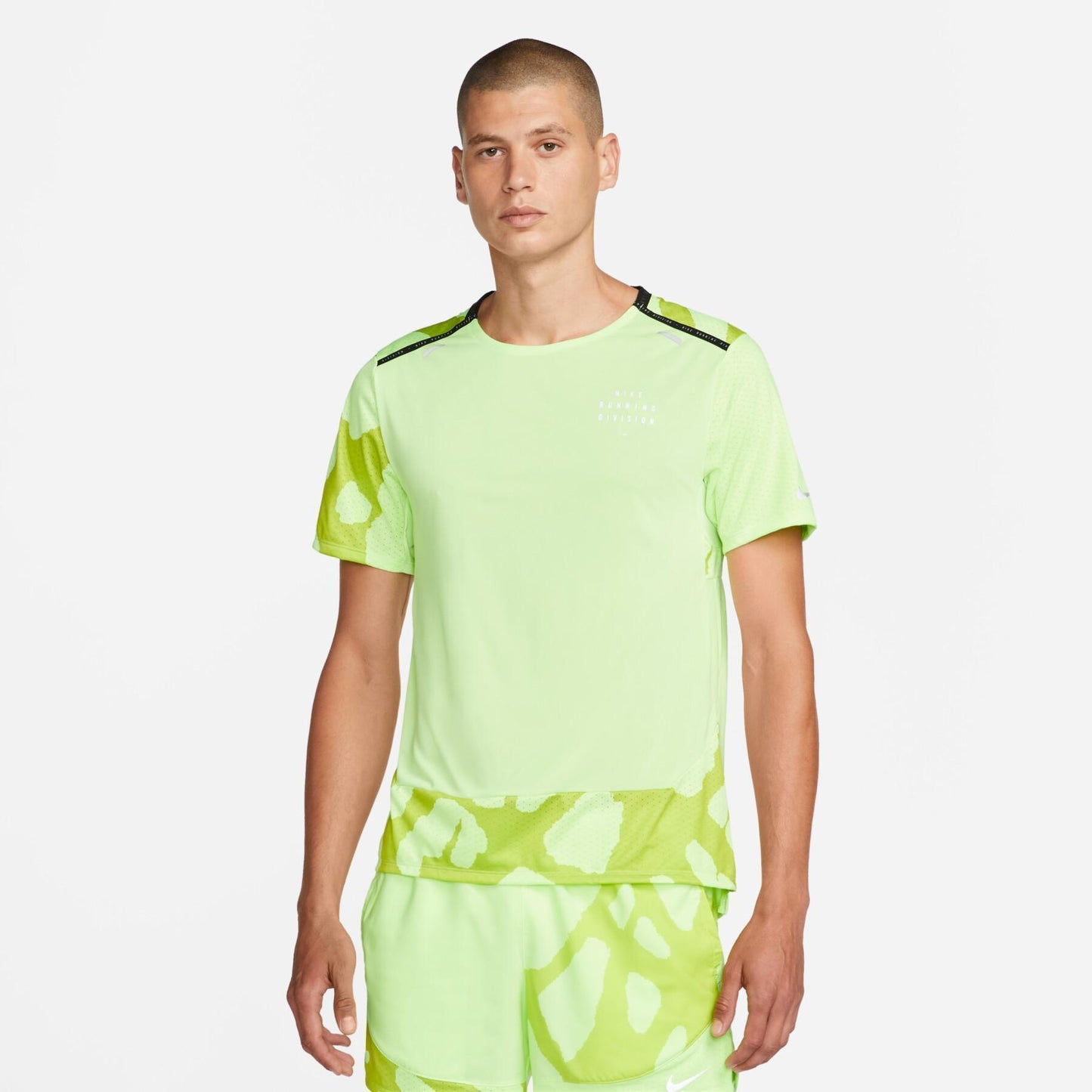 Nike Running Division RISE 365 T-Shirt