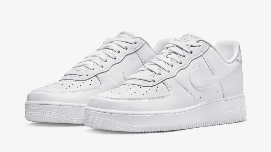 Nike Air Force 1 Triple White