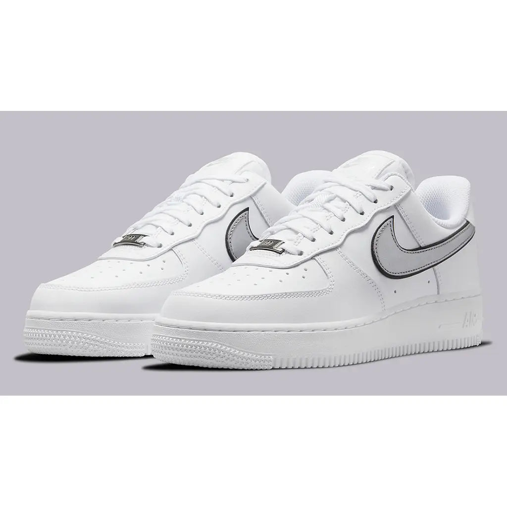 Nike Air Force 1 Metallic Silver