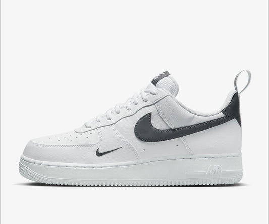 Nike Air Force 1 LV8 Utility White Metallic